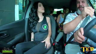 ���িনি সাও পাওলো নগ্ন গাড়ী এবং করতে চায়, তার প্রথম অশ্লীল সিনেমা