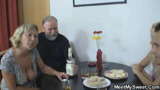 ���রুণ সৌন্দর্য আছে, লিঙ্গ, সঙ্গে, পুরাতন, স্বামী ও স্ত্রী,