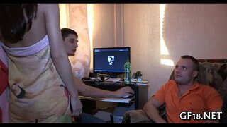 Симпатичная кыз-яшүсмер тора яман шеш